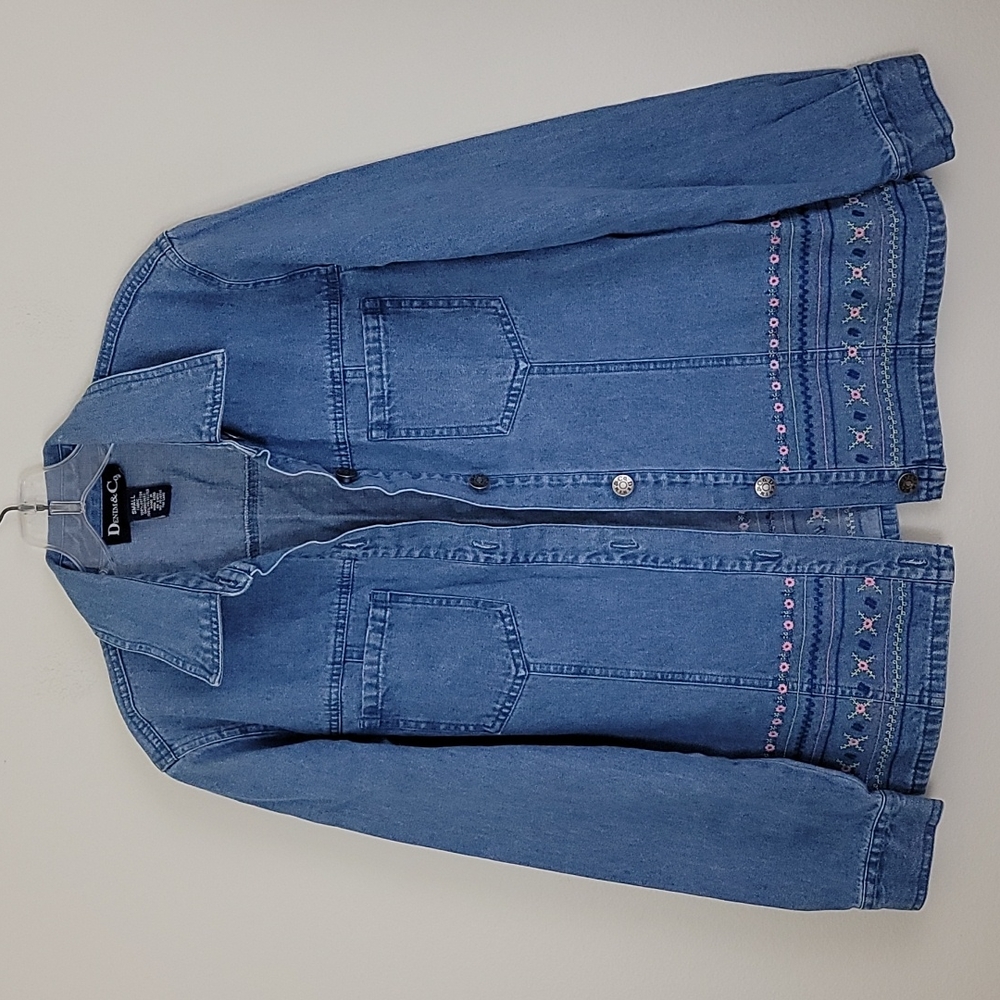 Denim & Co Embroidered Blue Jean Jacket S